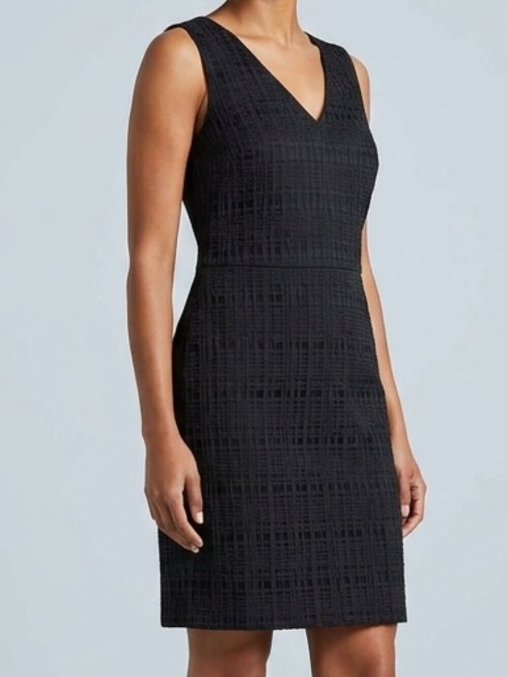 Banana Republic Black Textured V-Neck Sheath Dress